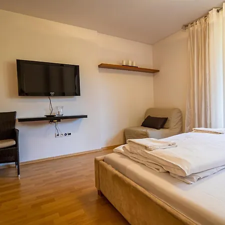 Fatrapark 2 Apartments Hrabovo - Hlavna Recepcia Ruzomberok Exterior photo